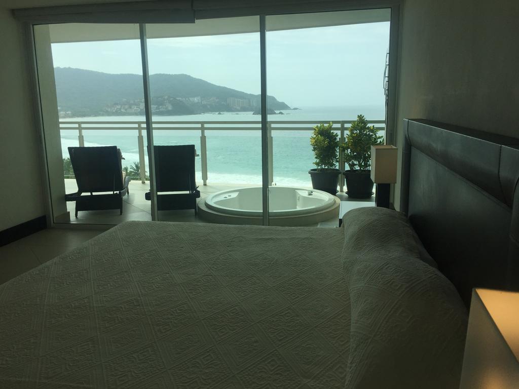 Bay View Grand Marina Condo 1004S อิกซ์ทาปา ห้อง รูปภาพ